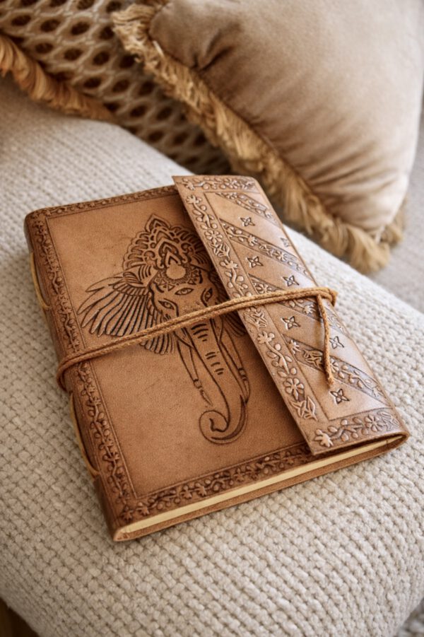 Leren Notitieboekje 'Ganesha' 1 Leren Notitieboekje 'Ganesha'